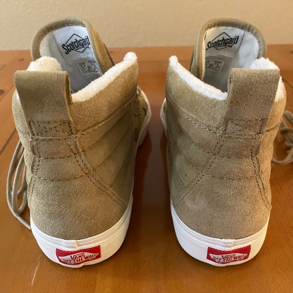 🍁FALL SALE🍁 Vans SK8-Hi MTE in Khaki High Top Skate Shoe - Picture 4 of 12